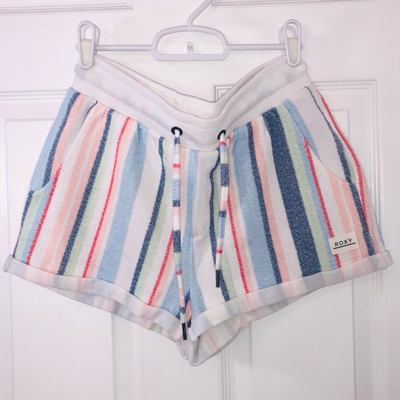 Roxy Pants - Roxy stripped shorts (S)